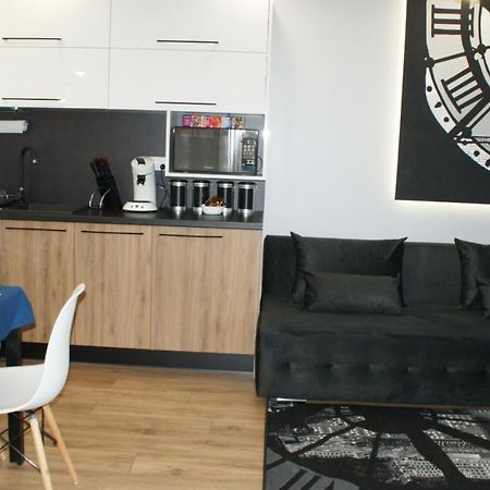 Апартаменты Apartament Zegar 24H Белосток Экстерьер фото